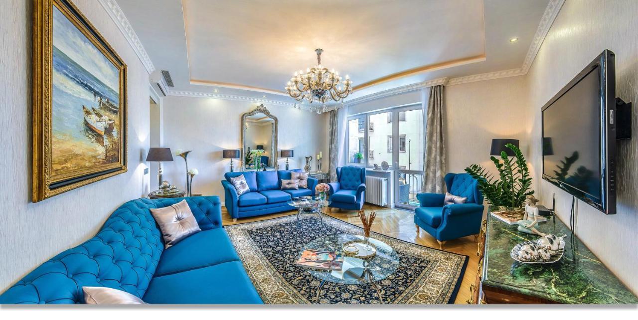 Residence Central Apartment