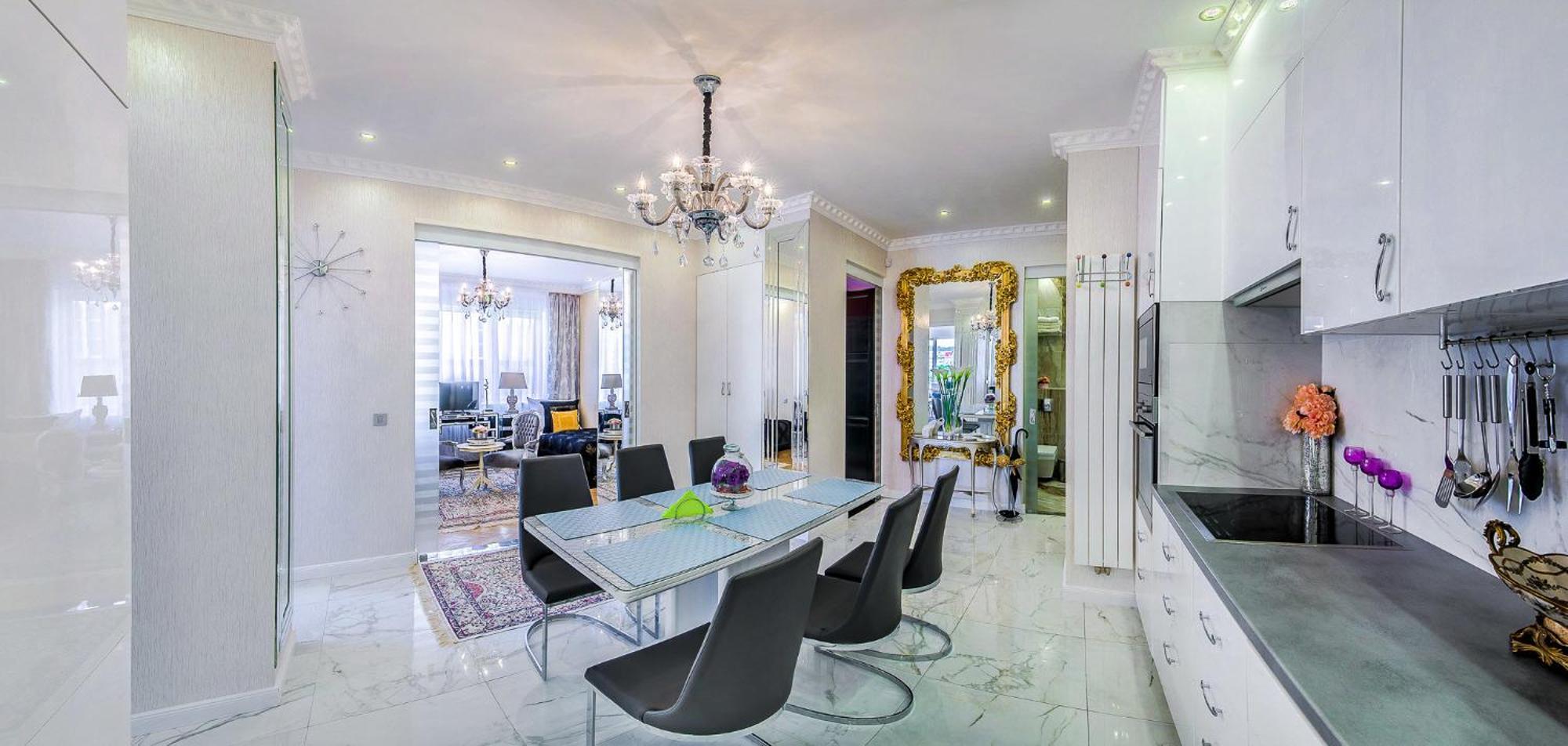 Residence Central Apartment